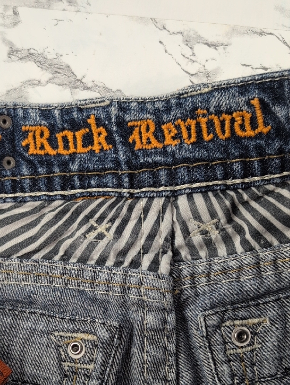 Rock Revival Jayna Shorts Size 29 Distressed Rhinestone Low Rise
Description - Picture 7 of 13